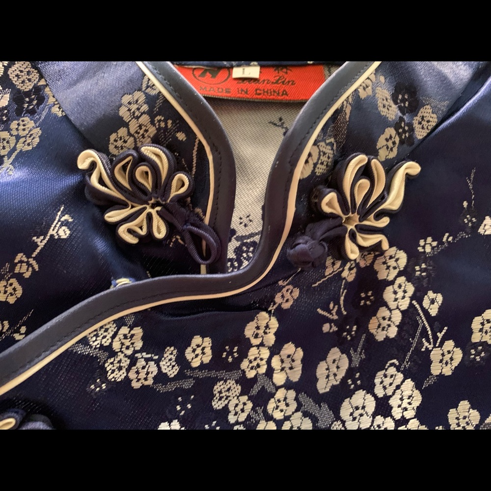 Women’s silk Chinese top - Picture 9 of 16